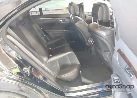 2013 Mercedes-Benz S 63 Amg z USA, uszkodzony, nr VIN WDDNG7EBXDA511290